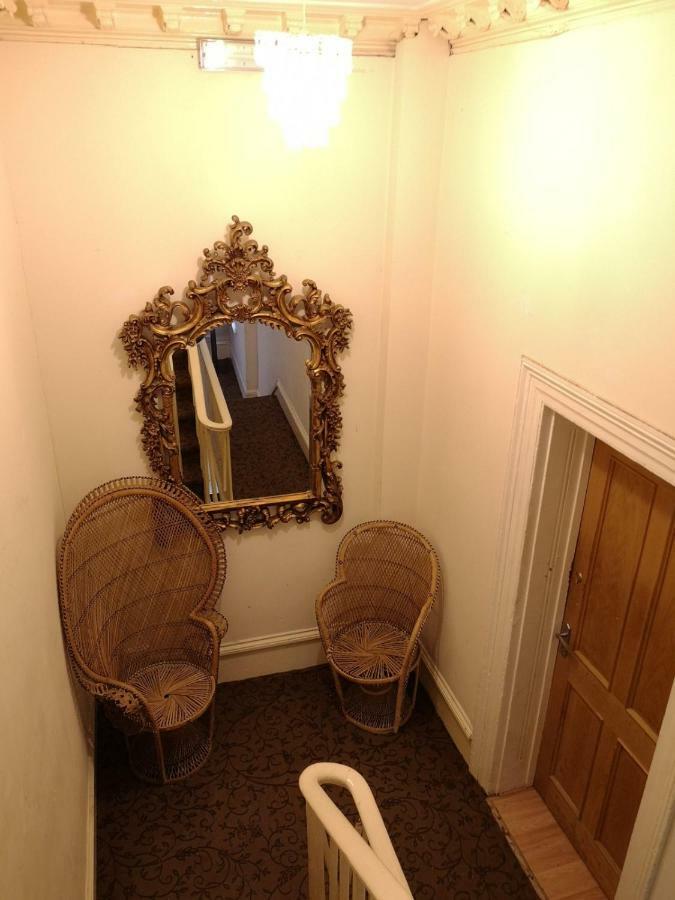 Whole Flat Next To Dover Port With Parking Extérieur photo