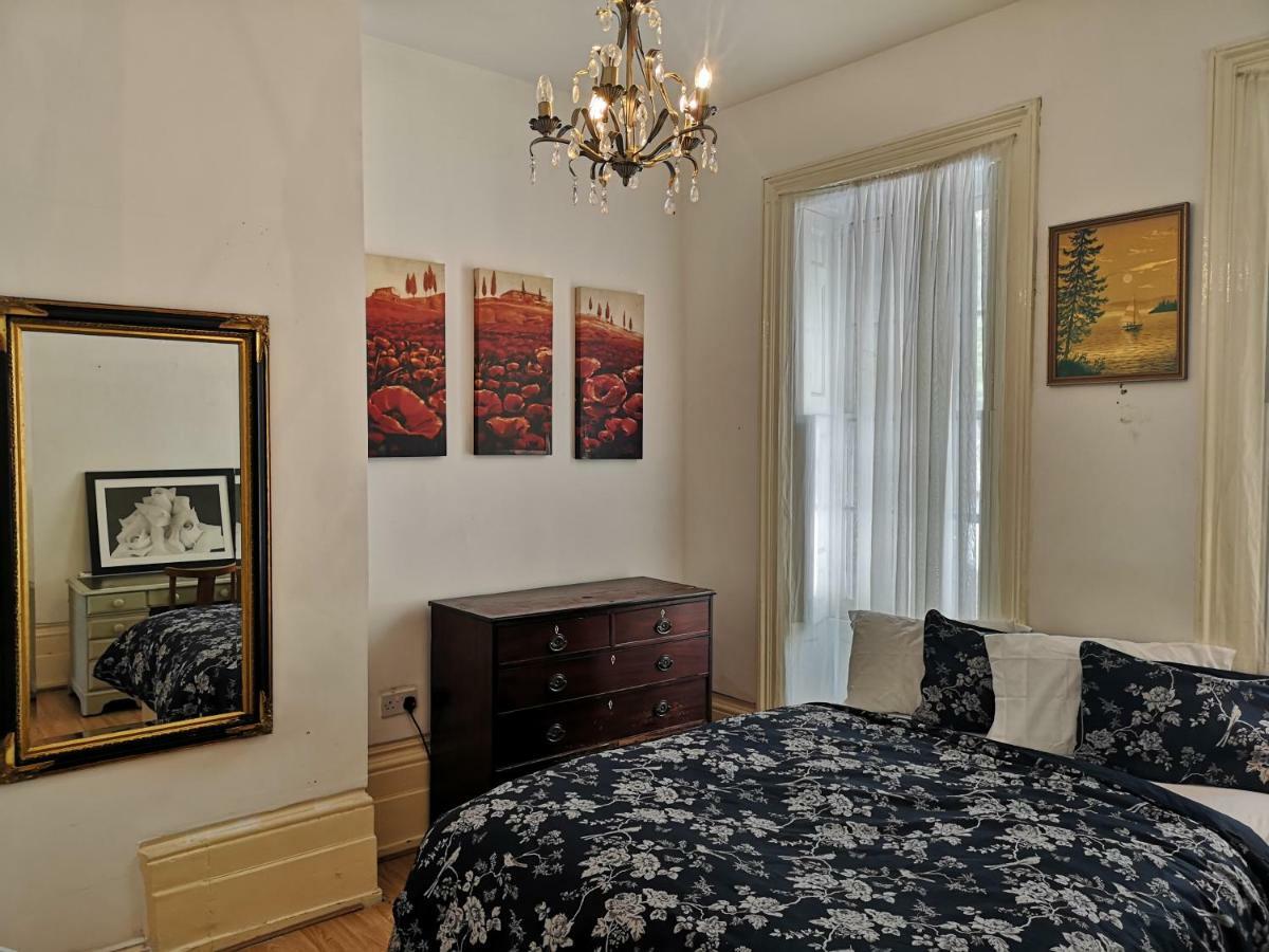 Whole Flat Next To Dover Port With Parking Extérieur photo